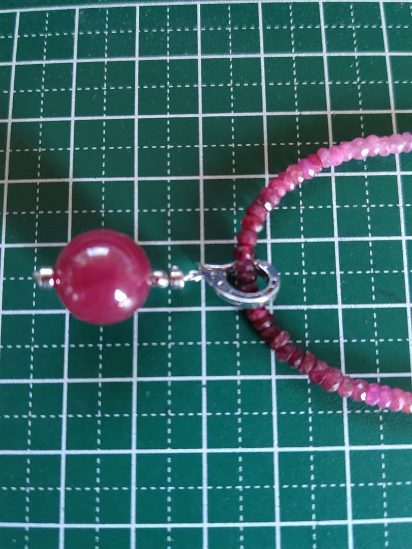 【鑑別書】ルビー(処理石) トップ付き、ルビーのネックレス