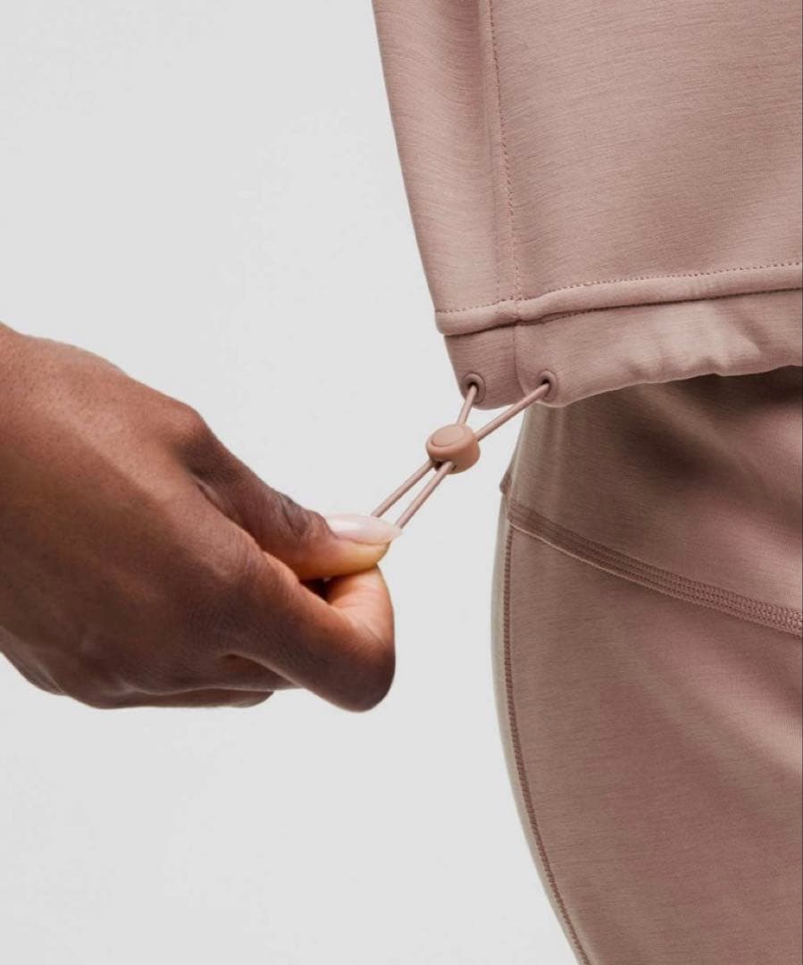 ★新品タグ付き★ ルルレモン ハーフジップ トレーナー