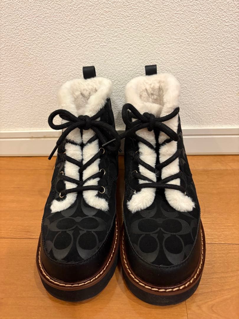 COACH ムートンブーツ