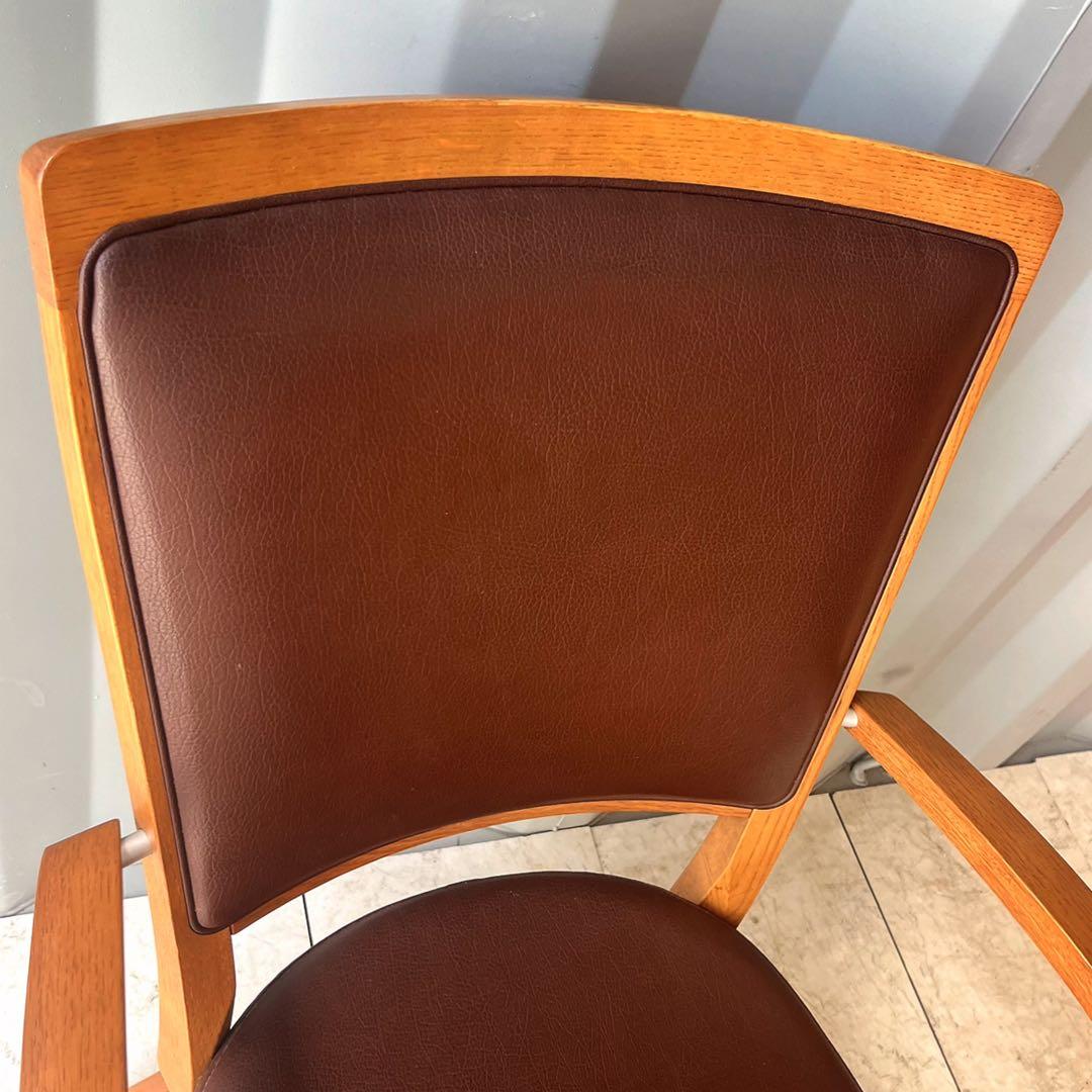 取付無料！カリモク チターノ 肘掛付おしゃれブラウン回転式ダイニングチェア✨