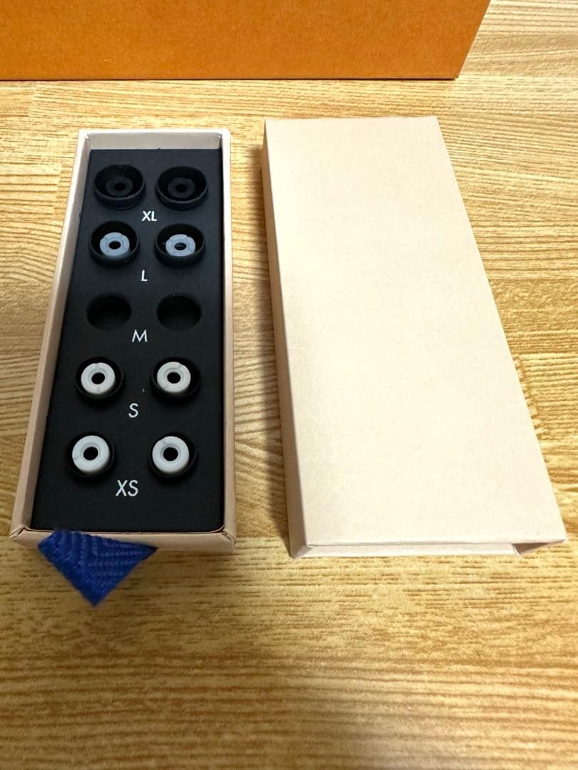 Louis Vuitton ワイヤレスイヤホン