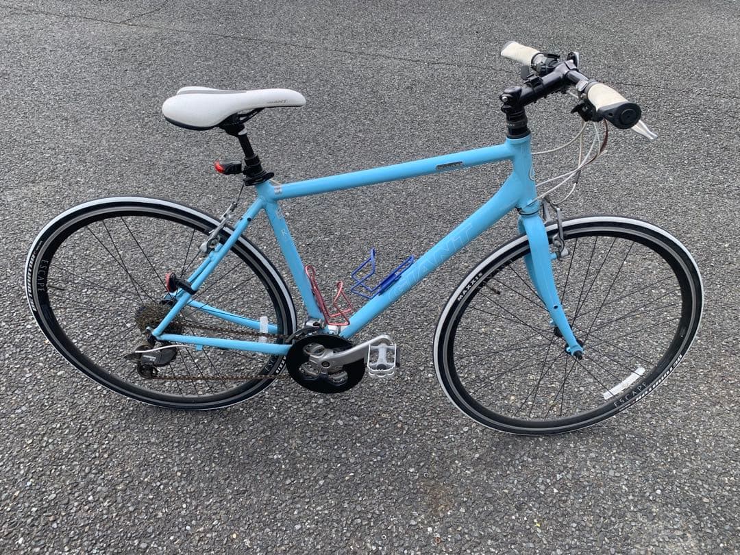 GIANT ESCAPE R3.クロスバイクジャイアント エスケープ水色ジャンク