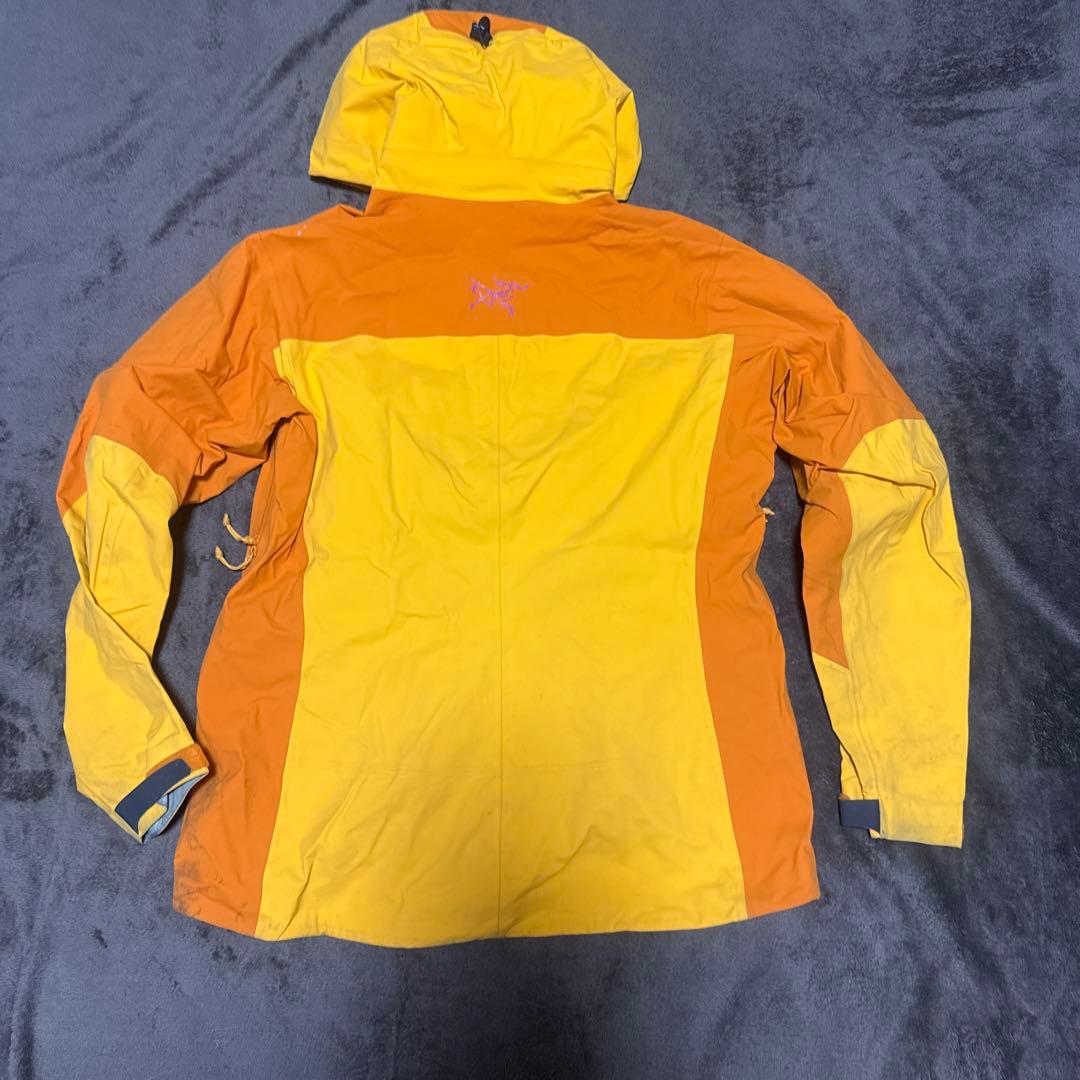 ARC'TERYX GORE-TEX スノージャケット　women's Ｌ