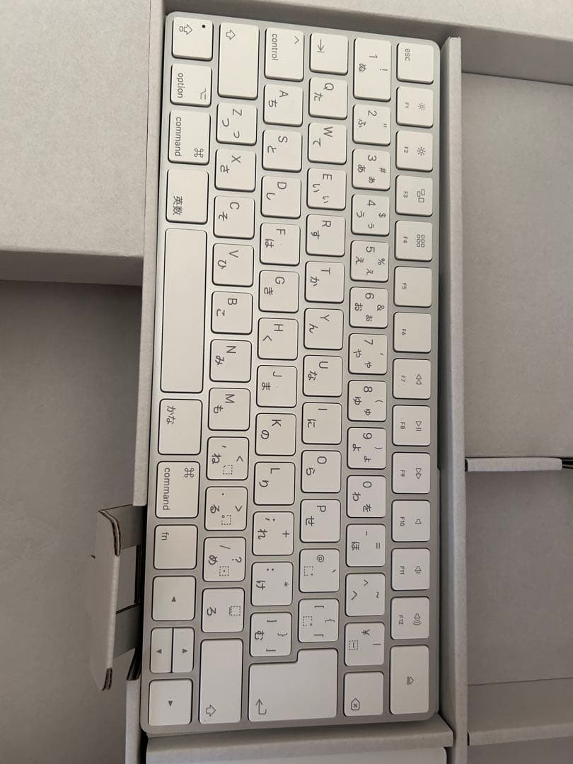 Apple iMac シルバー + ワイヤレスキーボード+トラックパッド