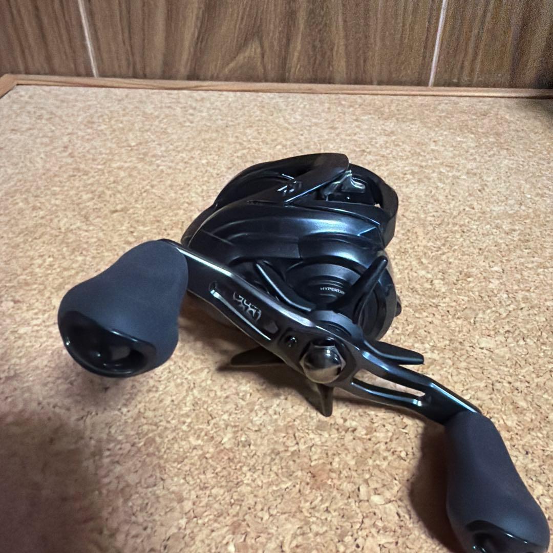 ダイワ タトゥーラ TW 400 H ほぼ未使用