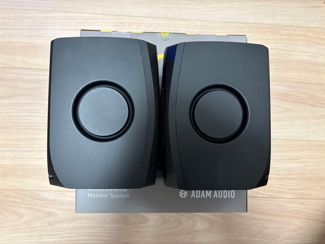 D3V ADAM AUDIO スピーカー 黒 スタンド付