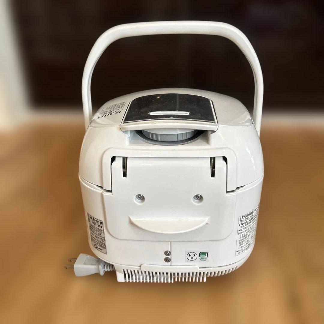 象印　圧力IH炊飯器3合 NP-RN05　極め炊き　ホワイト