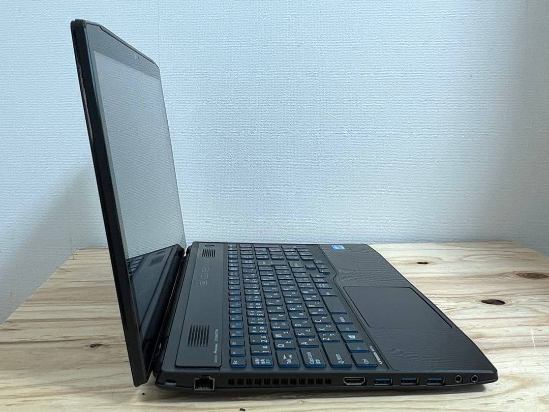 Fujitsu LIFEBOOK AH77/K ブラック