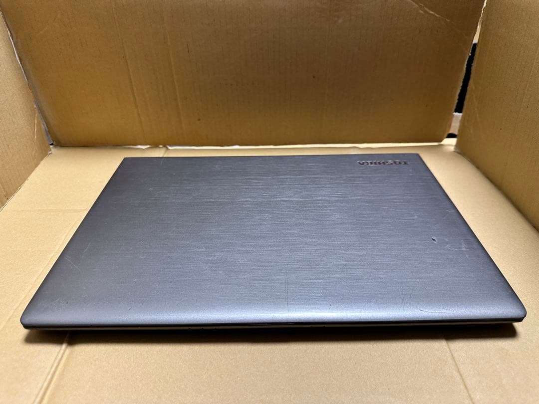 すぐ使用可能： 東芝　dynabook R63/B i5Win11 Office