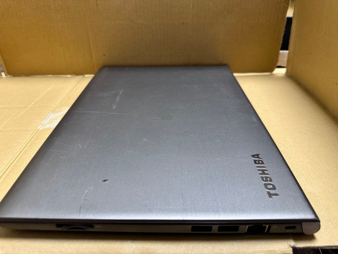 すぐ使用可能： 東芝　dynabook R63/B i5Win11 Office