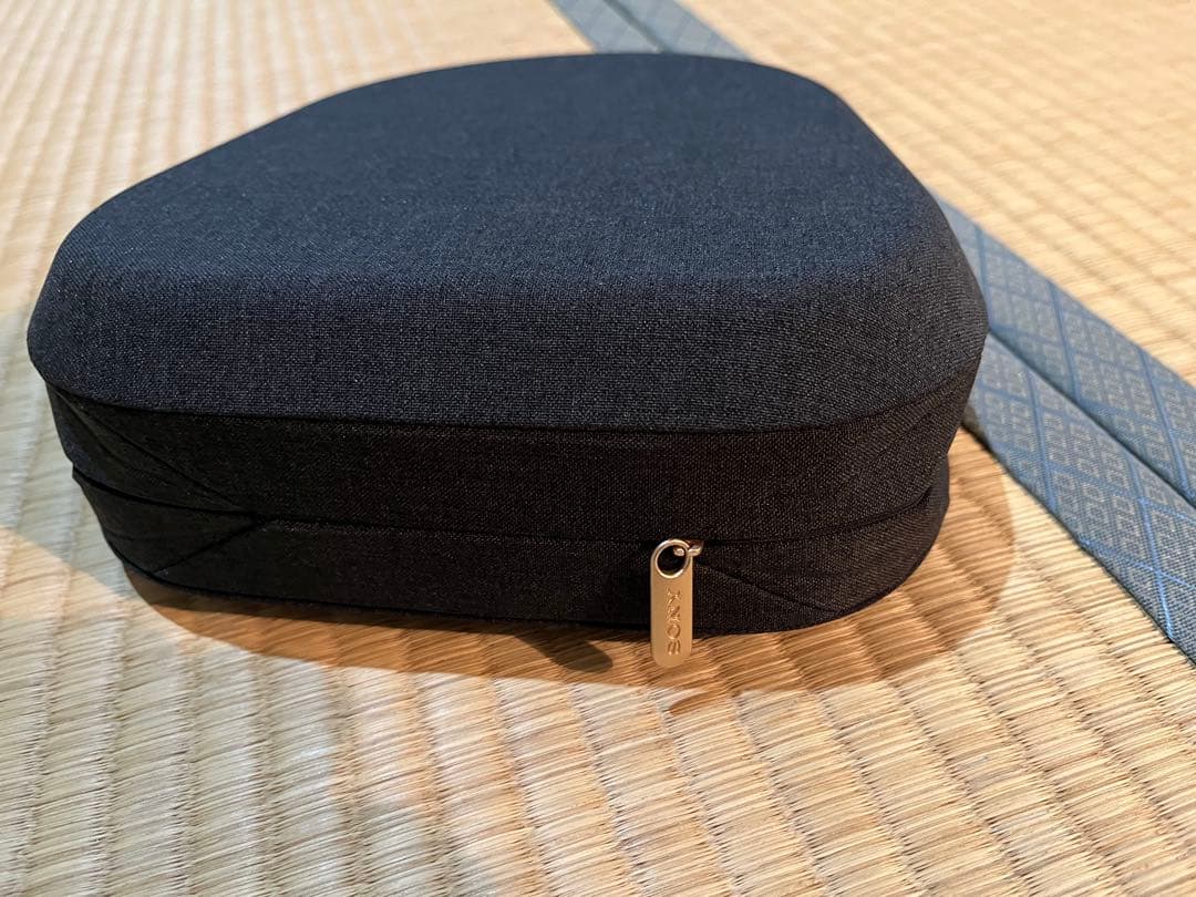 Sony WH-1000XM5ワイヤレスヘッドホン　ブラック