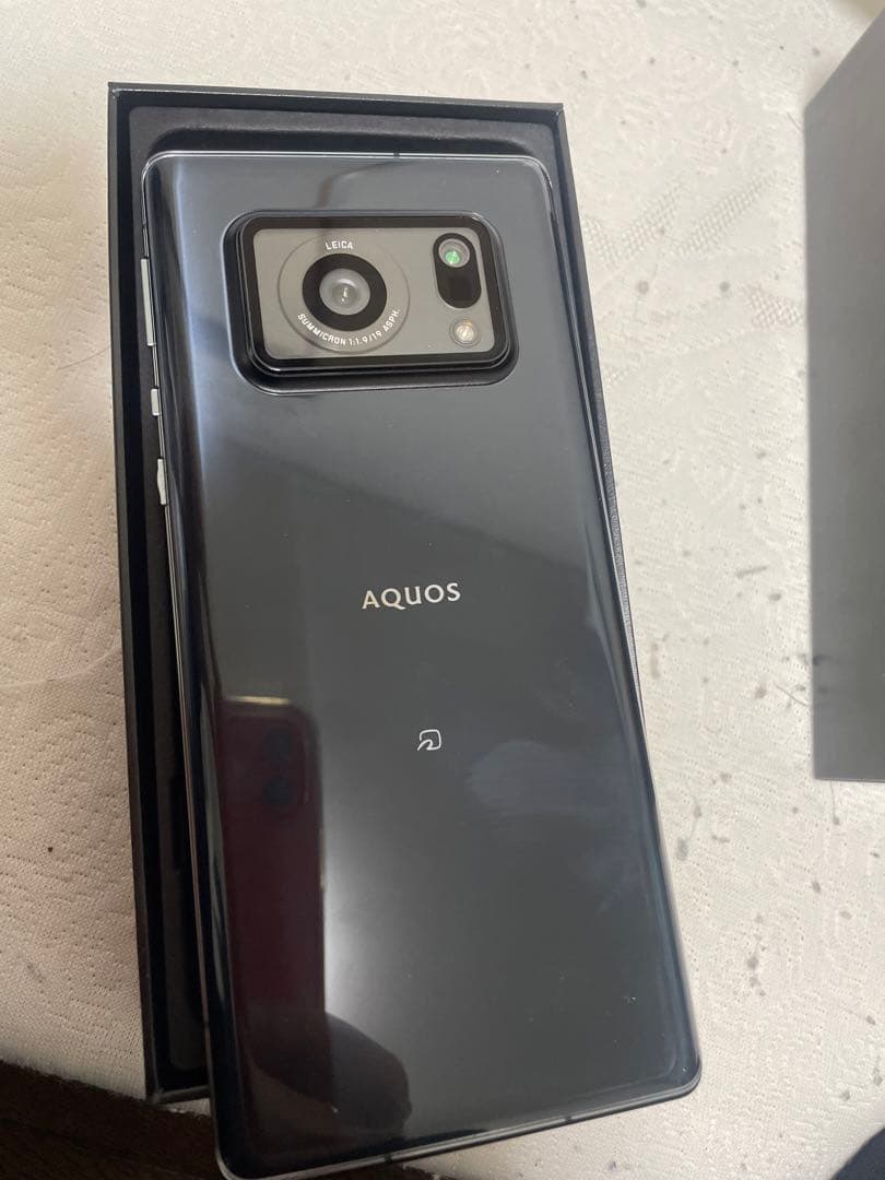 AQUOS R6 本体 SIM フリー 外観の状態は約96％程度で