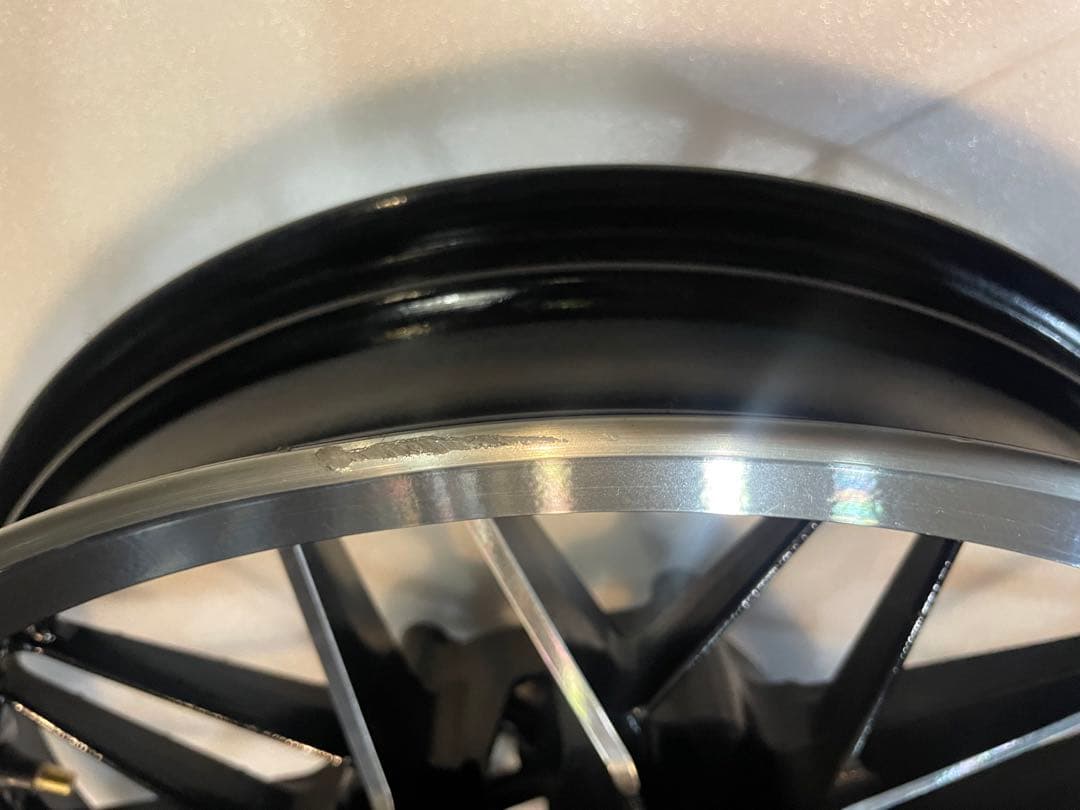 ニ*タ様 Z900RS　純正ホイール前後セット