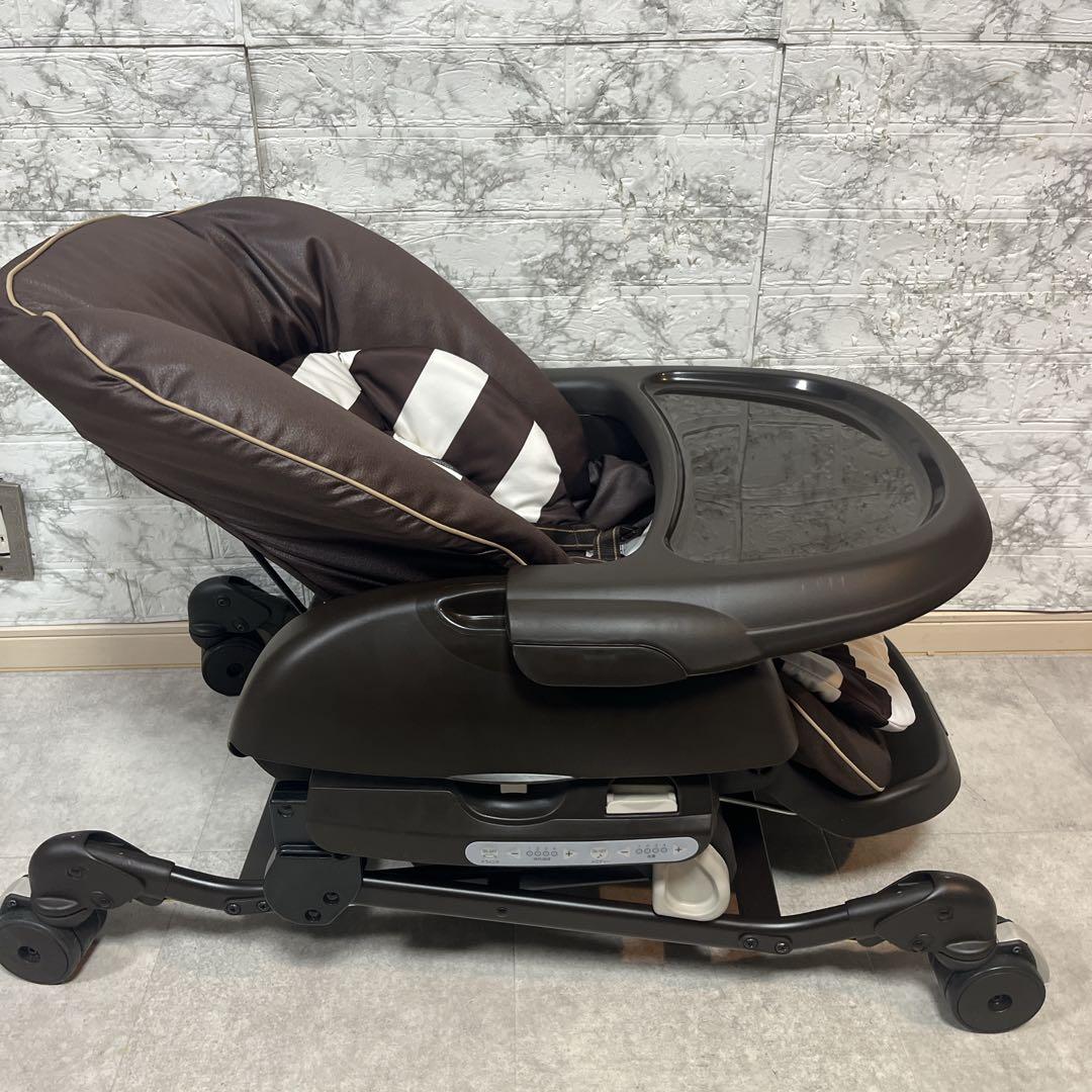 【美品】コンビ ネムリラ 4キャス AT オートスウィング ハイローチェア