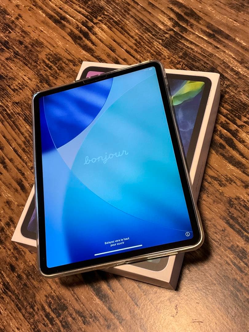 Apple iPad pro 11インチ 128GB第二世代 美品✨オマケ付き✨