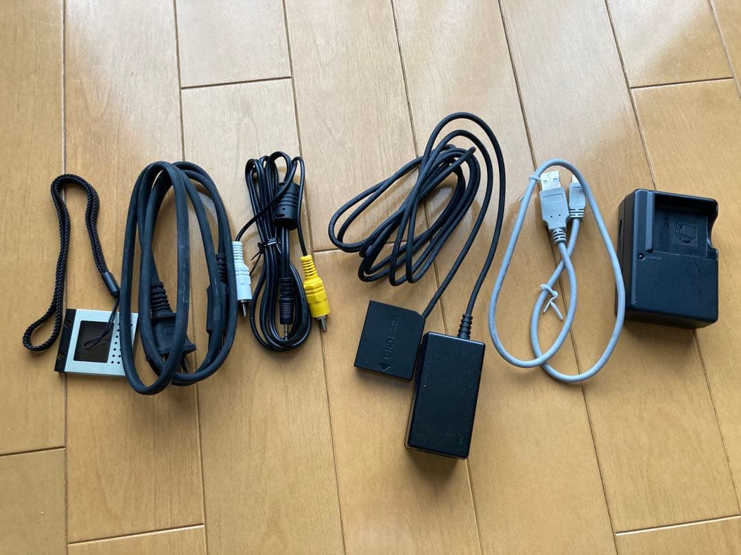 RICOH GX200 コンパクトデジタルカメラ