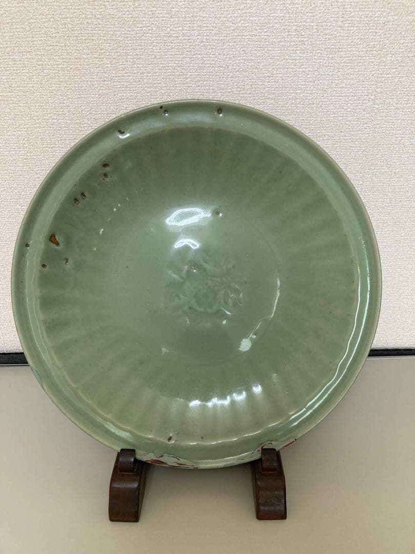 明時代　龍泉窯青磁大皿　箱付き