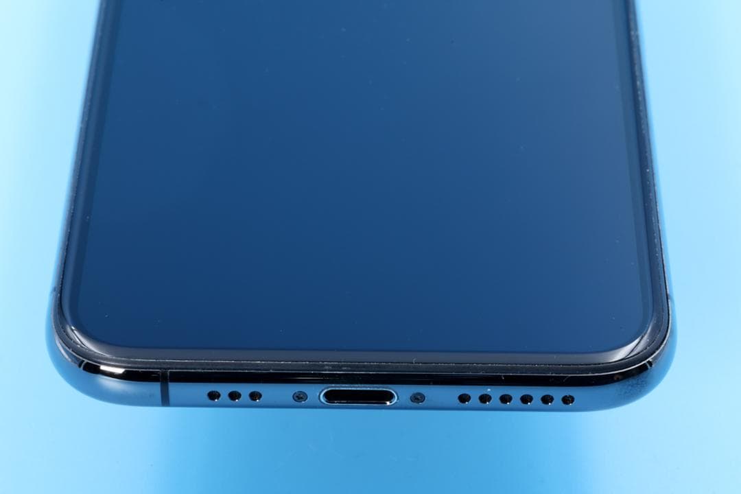 iPhoneXS 256GB スペースグレイ NTE02J（美品）