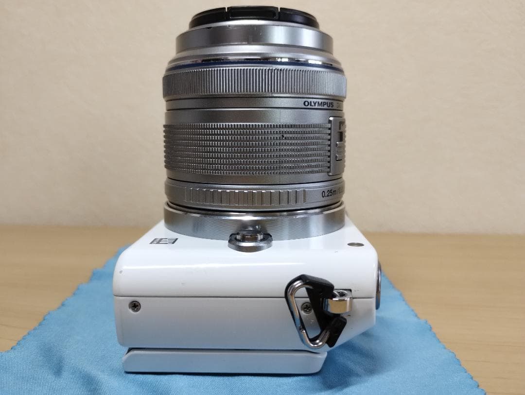 ✨スタイリッシュ✨ OLYMPUS PEN Lite E-PL3 レンズキット