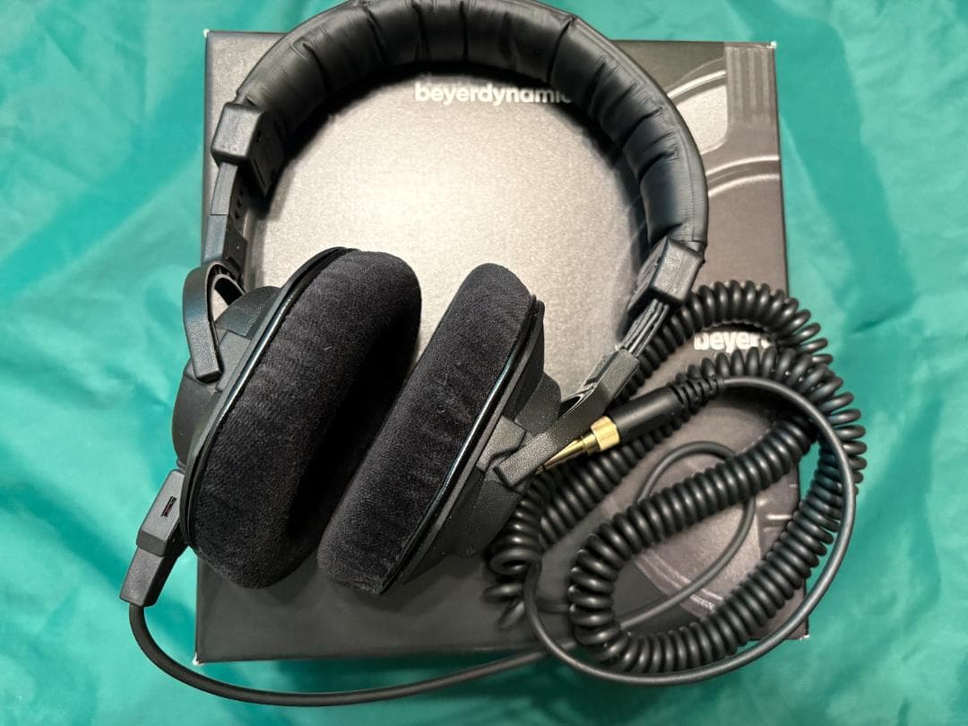 beyerdynamic DT250 250Ω 密閉型モニターヘッドホン