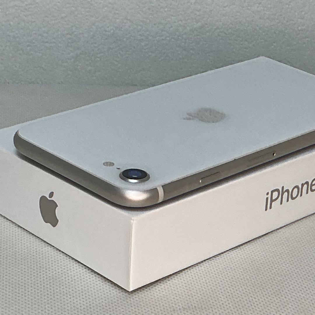 【美品】iPhoneSE3 128GB 新品大容量バッテリー　SIMフリー