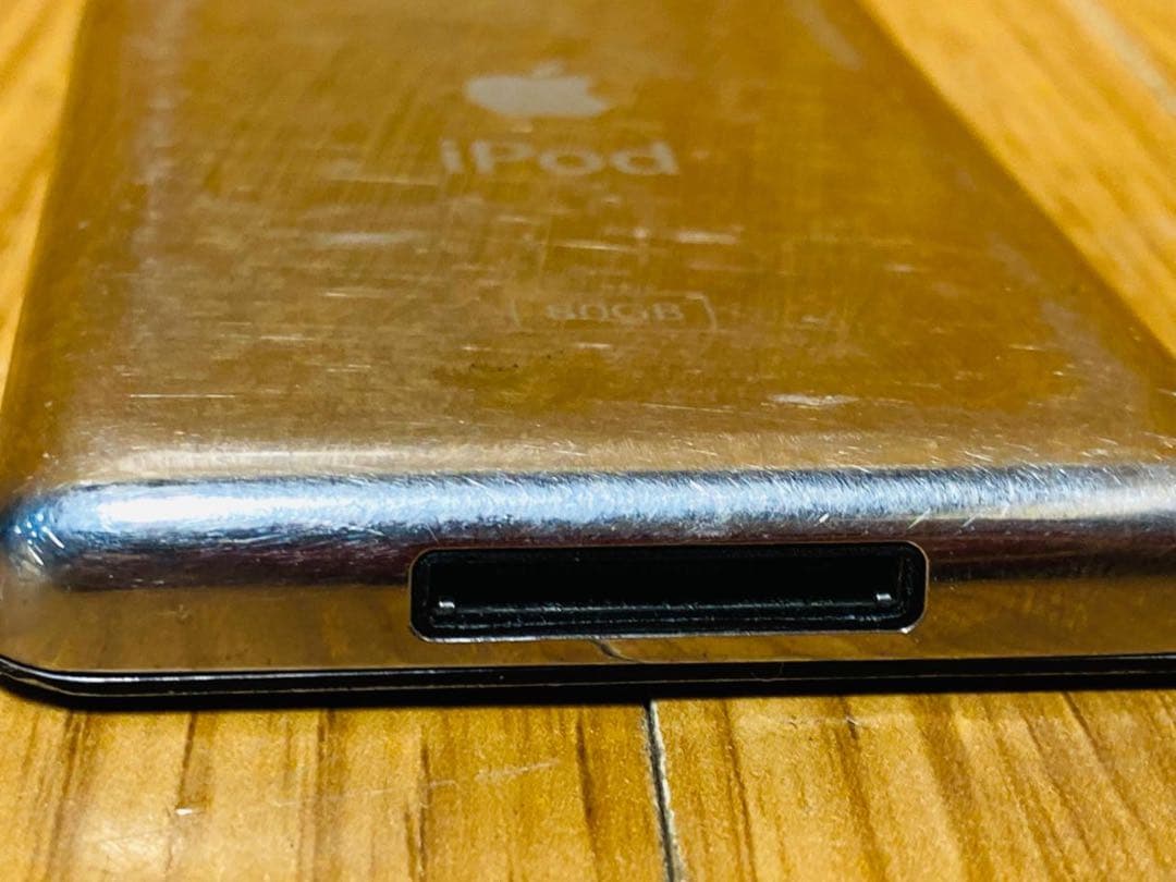 Apple iPod Classic ブラック 8GB A1238 中古