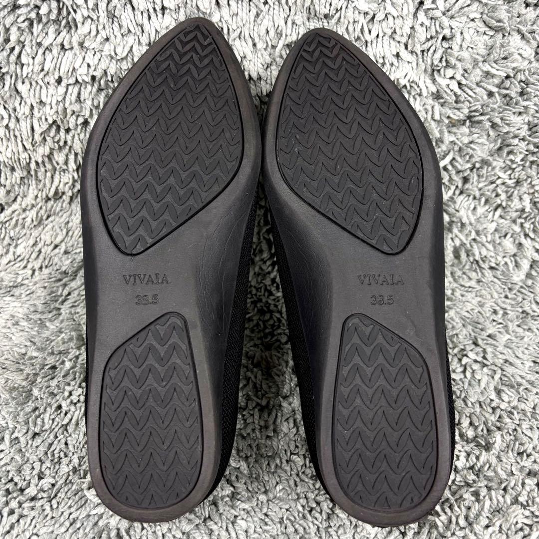 未使用級 VIVAIA ブラック ポインテッドトゥ フラットシューズ 24.5