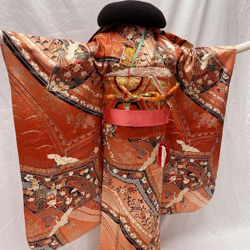 510ag38◎七五三 七歳 女児 着物&袋帯&長襦袢 総柄 金銀彩 鶴扇◎美品