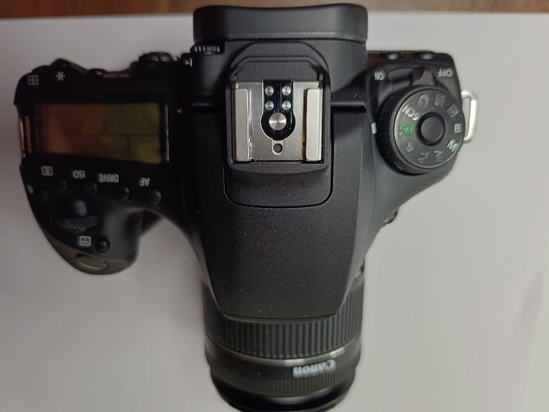 CANON EOS 90D EF-S18-55mm　本体とレンズのみ！