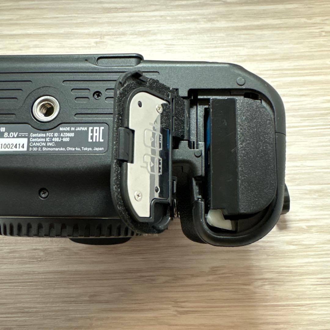 Canon EOS 90D 本体 バッテリー・チャージャー付き