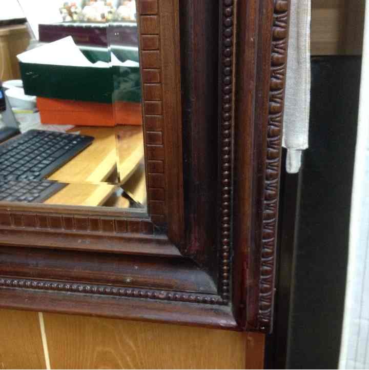 イタリア製の鏡  高さ136cm 幅48cm厚み5cm