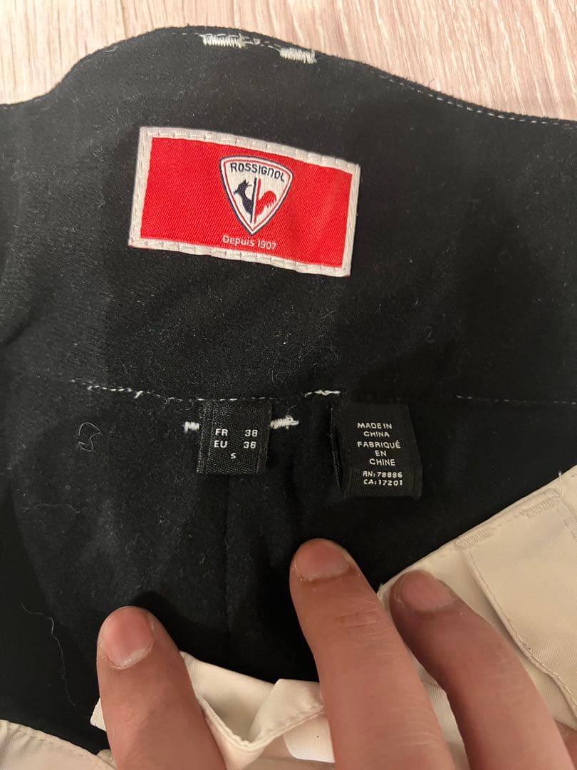 ロシニョール スキーウェア 上下セット レディース Sサイズ