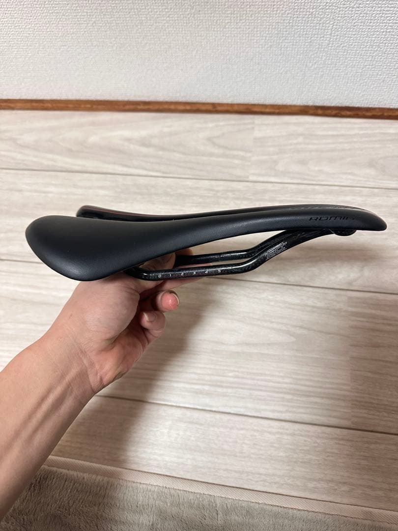 Specialized S-Works Romin Carbonサドル143mm