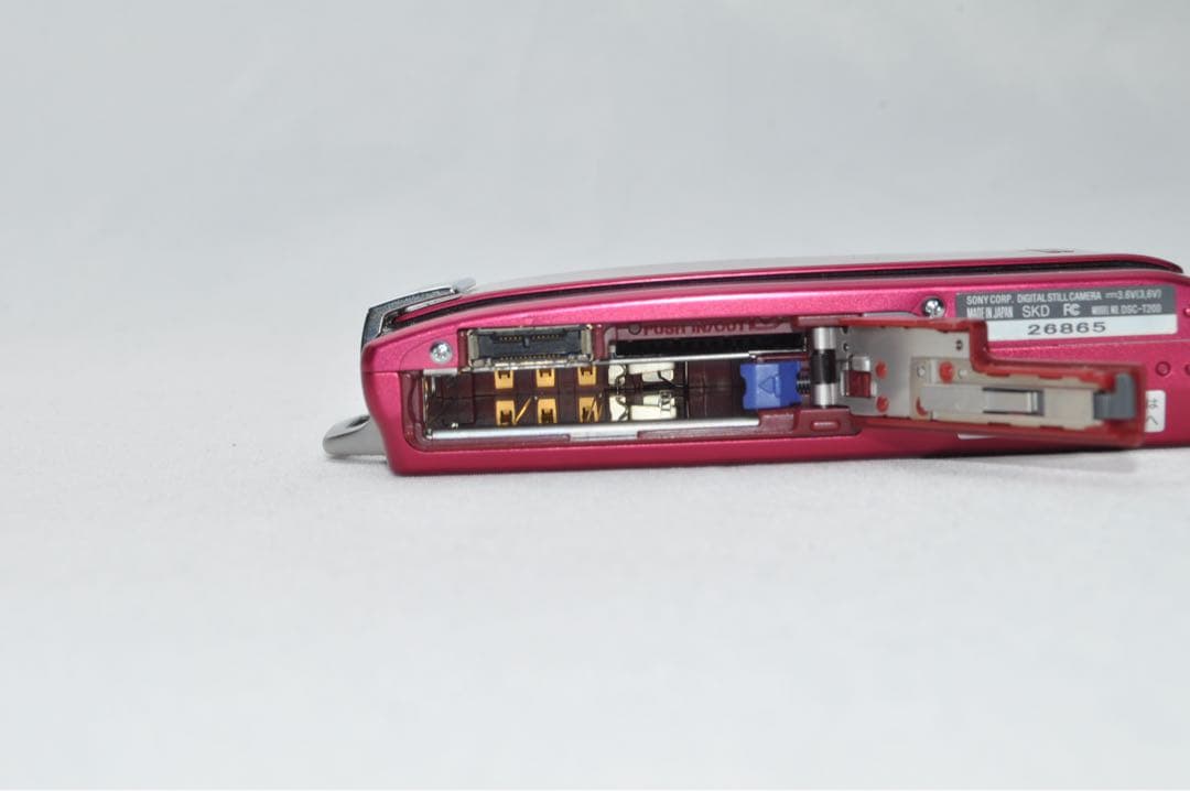 ☆美品☆ SONY ソニー DSC-T200 デジタル カメラ