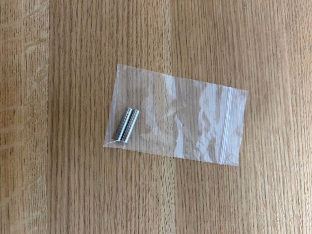 小泉　誠　さん　デザイン　TEKU-TAKE 机　無垢