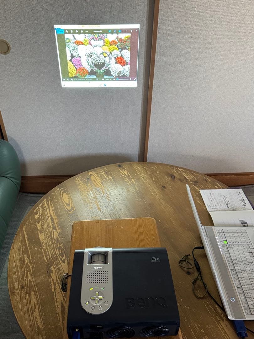 BenQ PB6100 デジタルプロジェクター キャリングバッグ付き