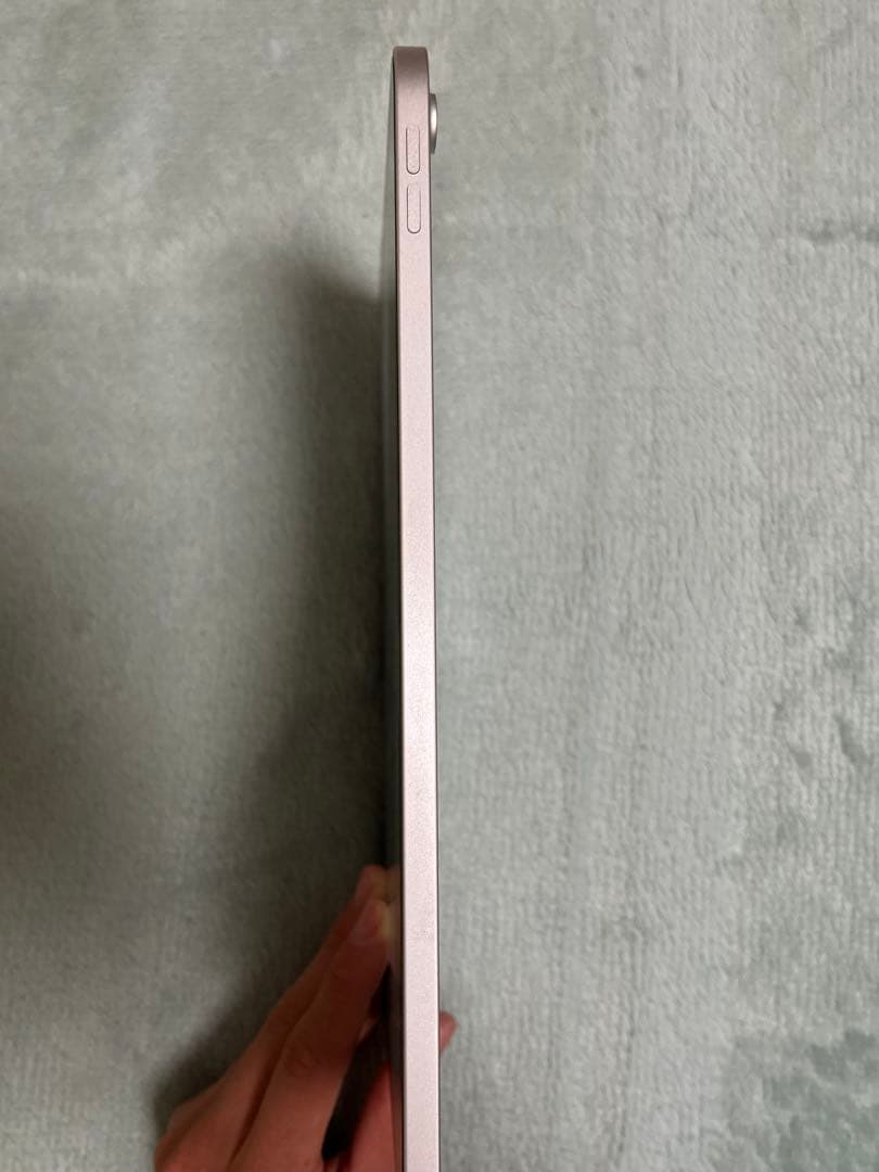 【tsu】iPad 第10世代 10.9インチ 64GB Wi-Fi モデ