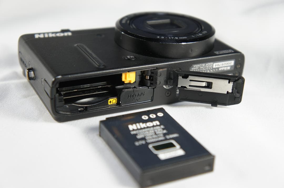 Nikon COOLPIX P310［ブラック］【難あり】