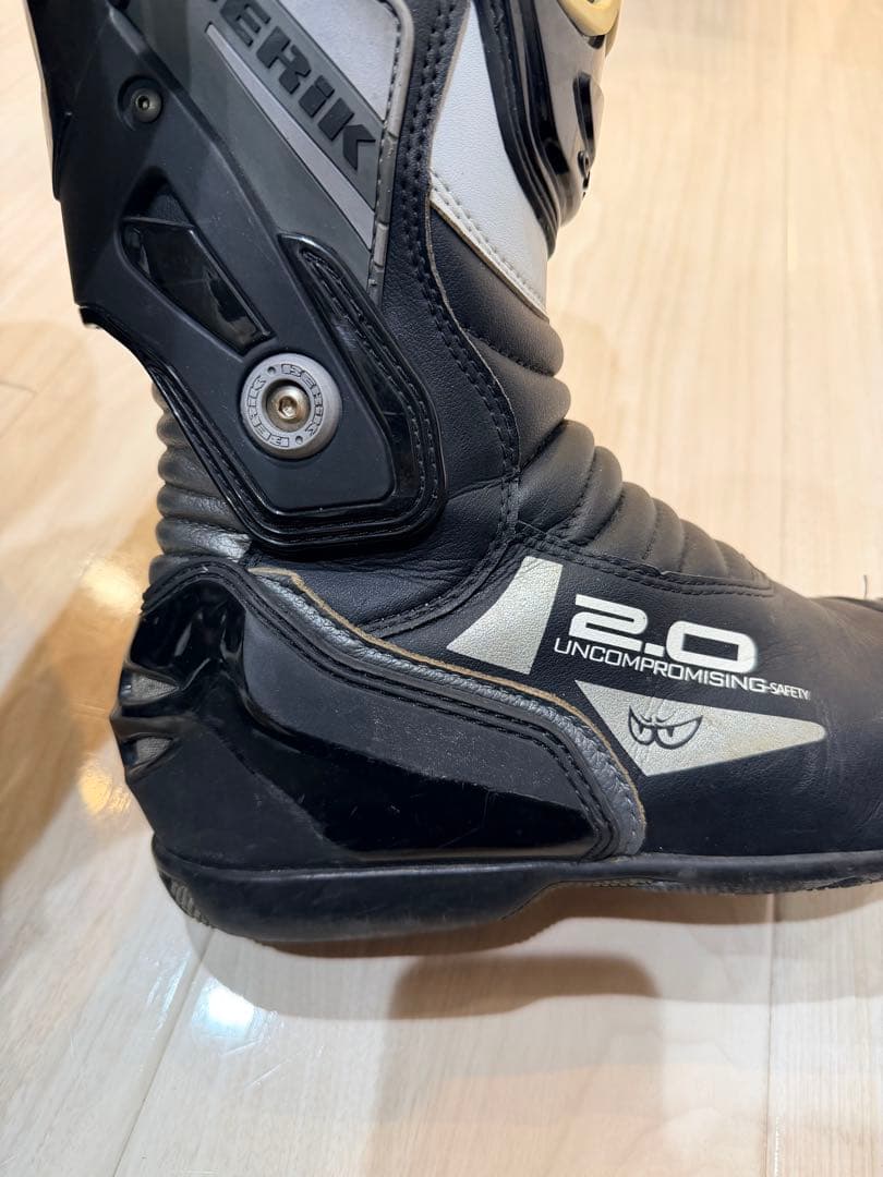 BERIK バイクブーツ2.0 黒/白/グレー