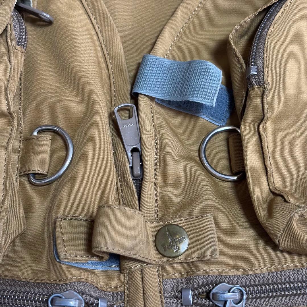 FOX FIRE 旧ロゴ　 フィッシングベスト 迷彩ポケット付き　Lサイズ