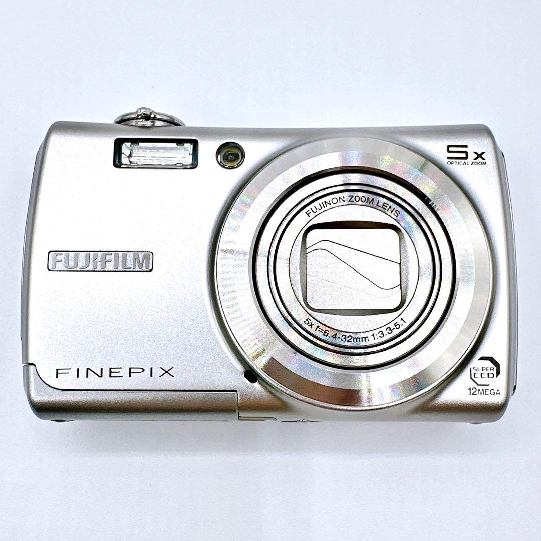 良品 富士フィルム FinePix F100fd コンデジ 純正バッテリー2個付