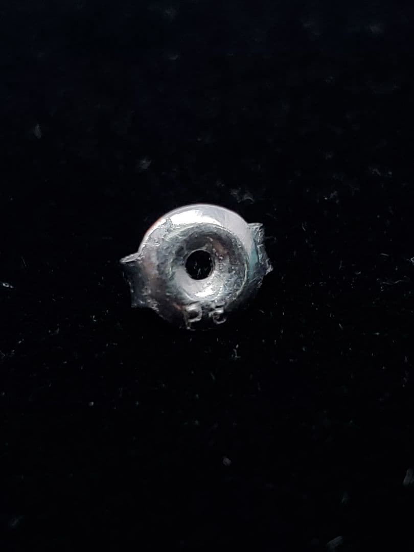 Pt900 ダイヤ　ピアス　0.11ct 片耳　ダイヤモンド