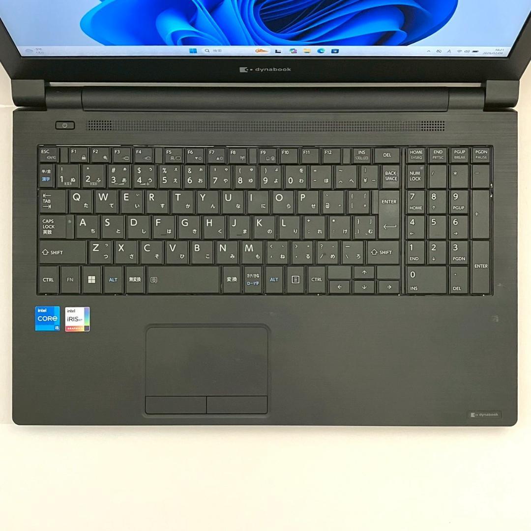 ★Office2024★ 第11世代i5 2022年製 dynabook 492