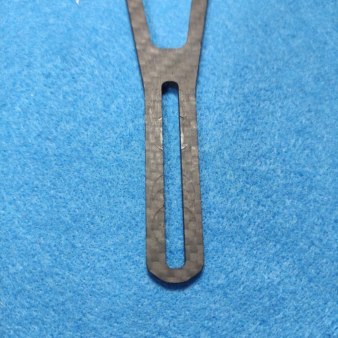 一体型エアロカーボンハンドル + チタンボルト + サイコン