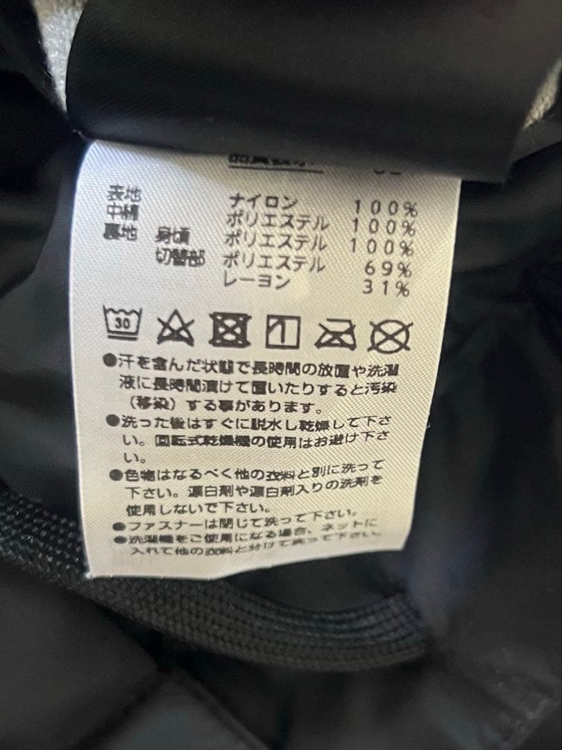 ヨネックス　中綿パンツ　ブラック　ヒートカプセル　Sサイズ