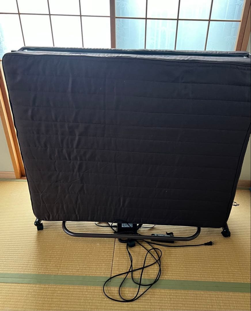 セミダブル折りたたみ電動ベッド キャスター付き ブラウン