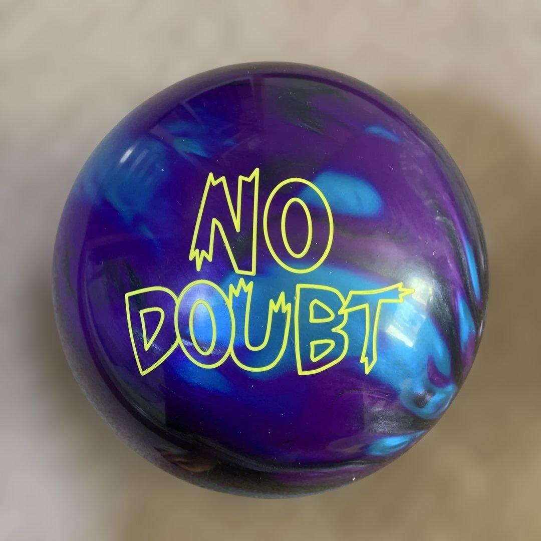 RADICAL NO DOUBT ボウリングボール