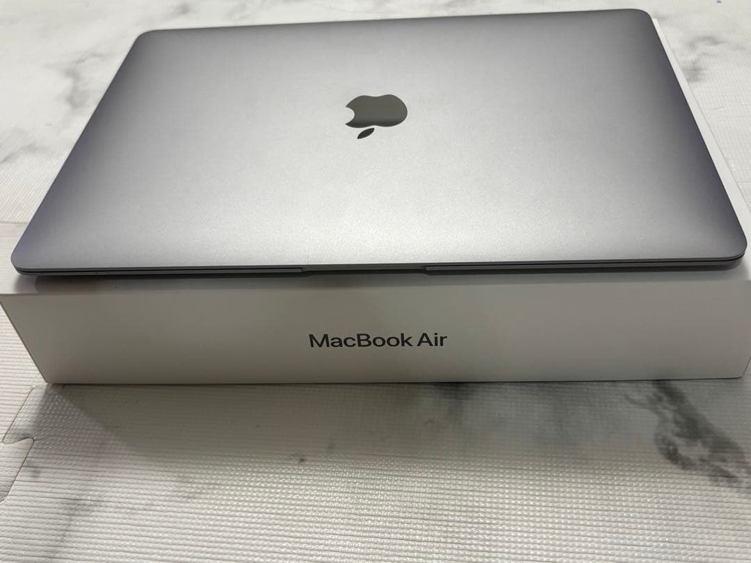 【極美品】MacBook Air M1 16GB 1TB USキー