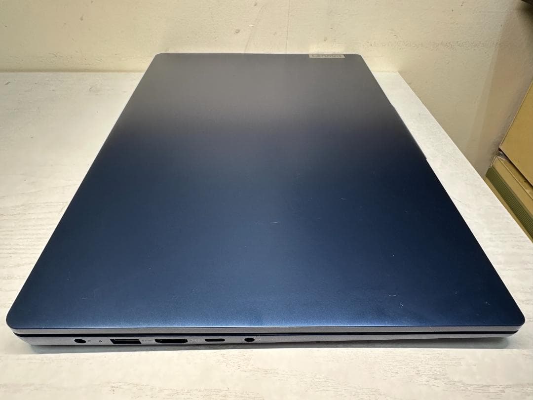 Windowsノート本体 Lenovo IdeaPad Slim 3 G8 R3 8G 512G 610M