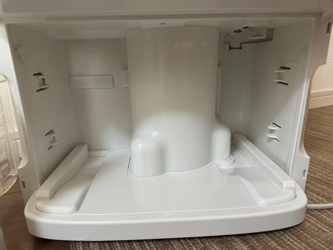 アイリスオーヤマ空気清浄機能付除湿機 DCE-120